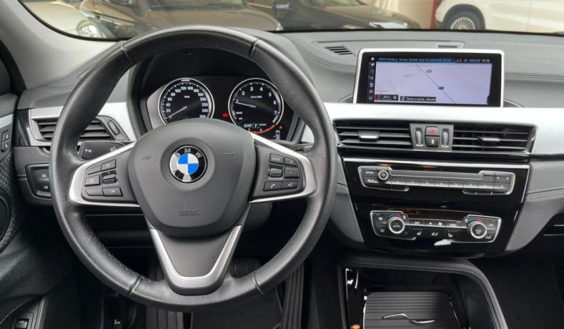 
								BMW X2 S-Drive 18i Advantage 140cv auto full									