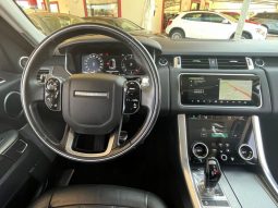 
										LAND ROVER RANGE ROVER SPORT 3.0 TDV6 HSE DYNAMIC 183KW TETTO PANORAMICO full									
