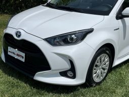 
										Toyota Yaris 1.5h Business Hybrida 92cv full									