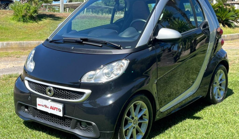 
								Smart  Fortwo II 2013 0.8 cdi Passion 54cv FL full									