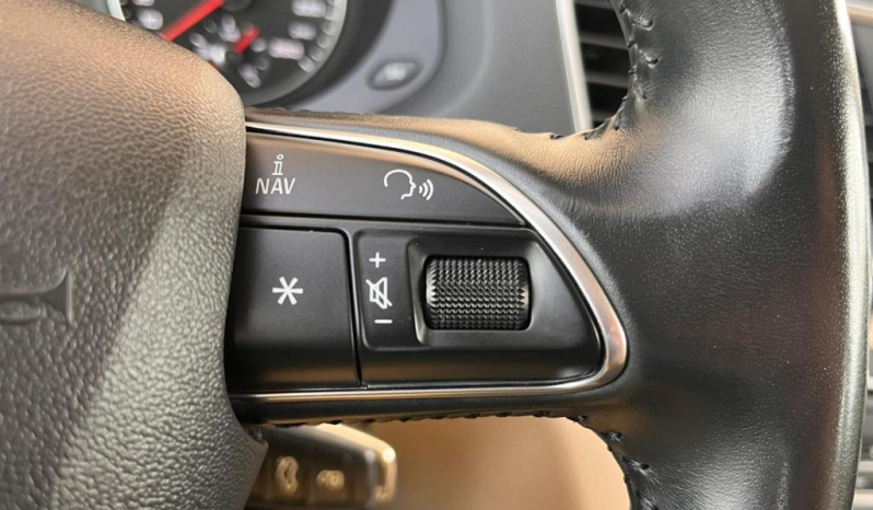 
								AUDI Q3 2.0TDI 120cv ADVANCED PLUS full									