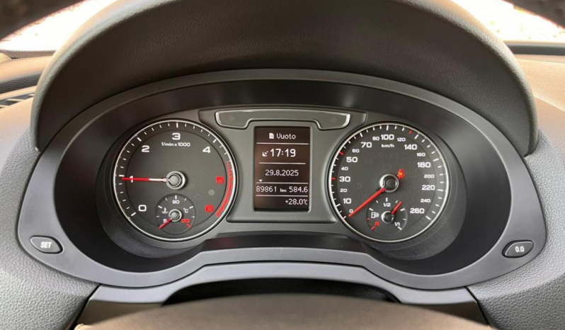 
								AUDI Q3 2.0TDI 120cv ADVANCED PLUS full									